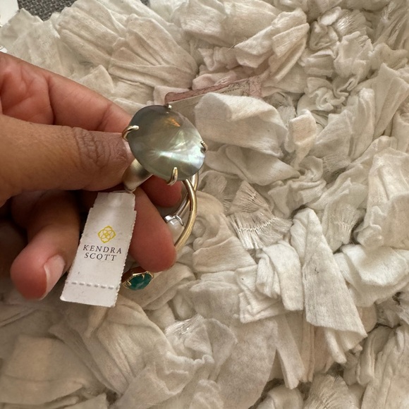 (2) Kendra Scott Cuff Bracelets (1)kendra Scott ring Size 6 - Picture 2 of 4